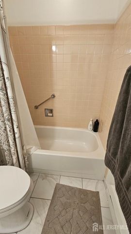 449-B Closter Road B, Monroe, NJ 08831