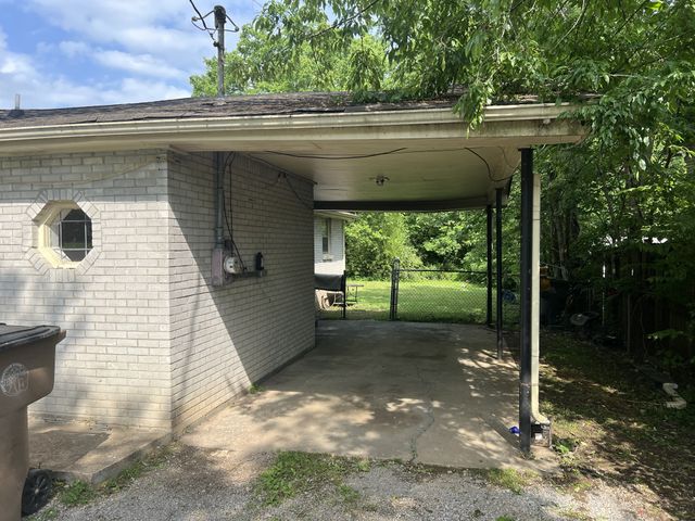 3205 Ewingdale Dr, Nashville, TN 37207