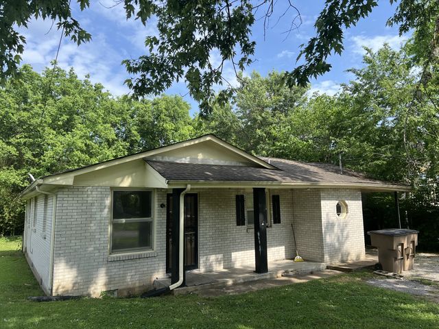 3205 Ewingdale Dr, Nashville, TN 37207