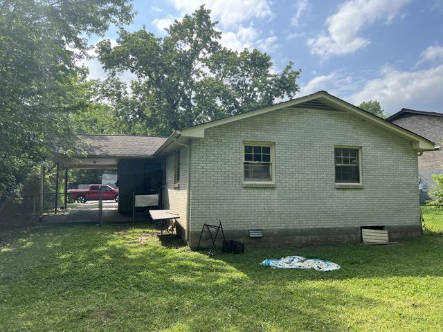 3205 Ewingdale Dr, Nashville, TN 37207