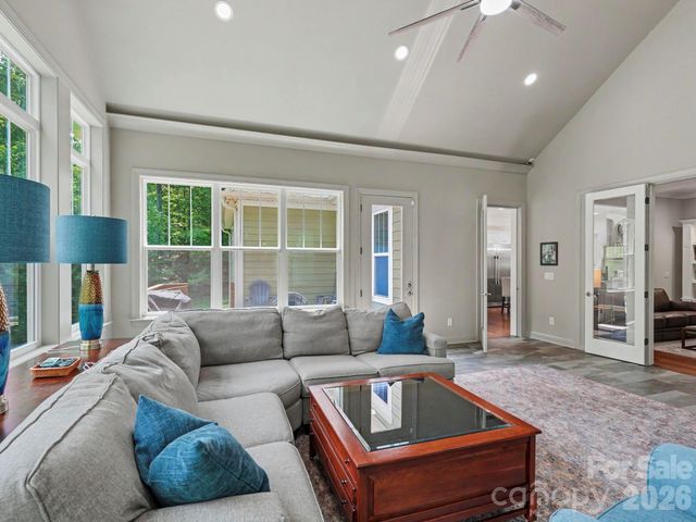 9560 Regent Drive, Davidson, NC 28036
