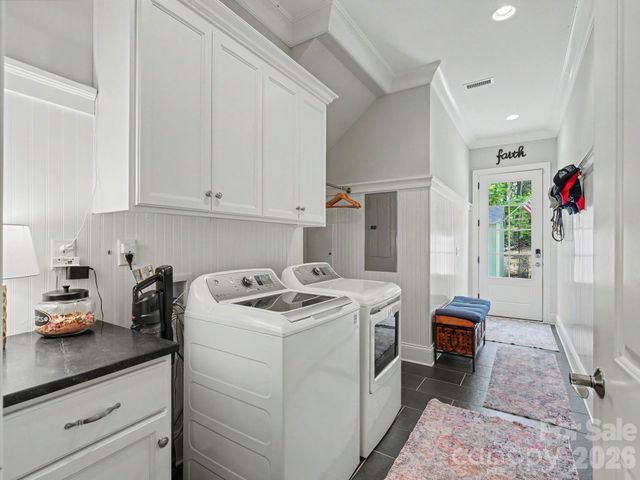 9560 Regent Drive, Davidson, NC 28036
