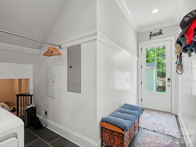 9560 Regent Drive, Davidson, NC 28036