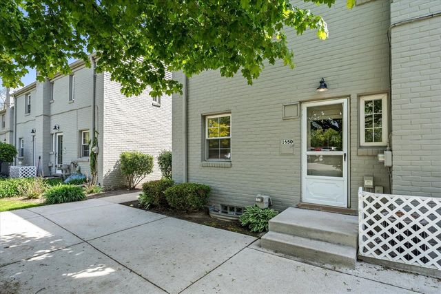 1650 Graefield Road, Birmingham, MI 48009
