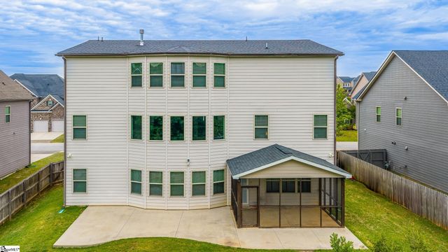 15 Foxmoor Court, Simpsonville, SC 29680