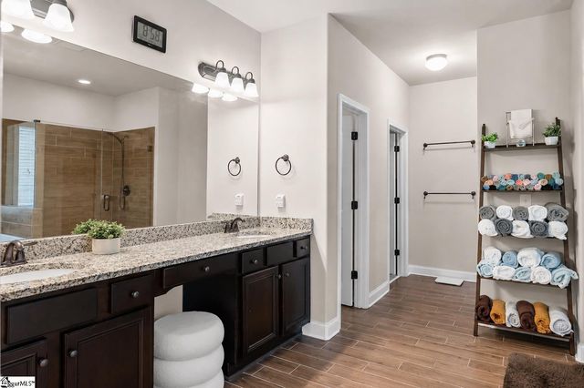 15 Foxmoor Court, Simpsonville, SC 29680