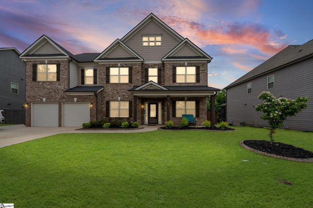 15 Foxmoor Court, Simpsonville, SC 29680