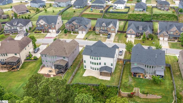 15 Foxmoor Court, Simpsonville, SC 29680