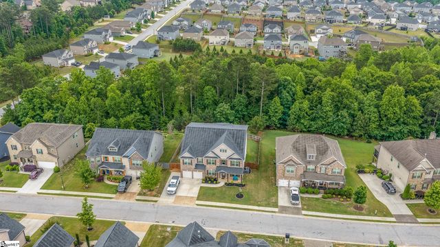 15 Foxmoor Court, Simpsonville, SC 29680