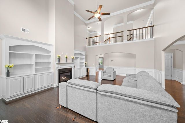 15 Foxmoor Court, Simpsonville, SC 29680