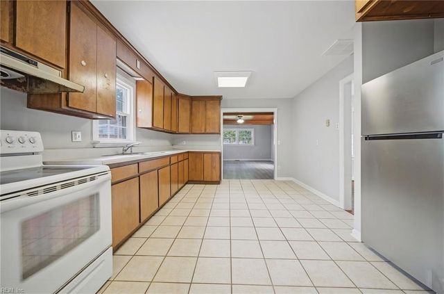913 Jackson DR, Williamsburg, VA 23185