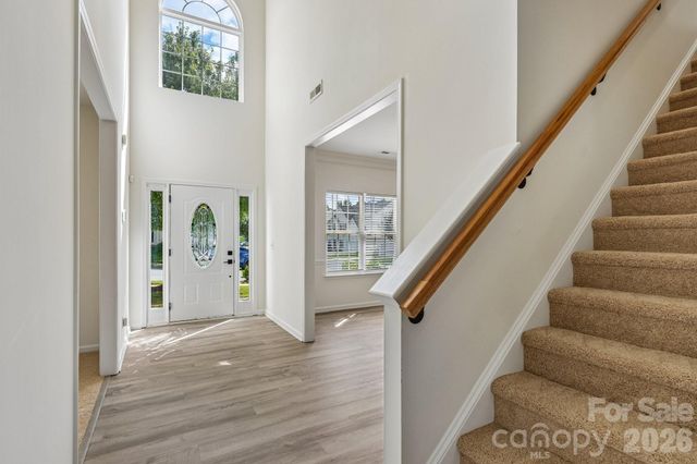 9621 Rothman Lane, Charlotte, NC 28215