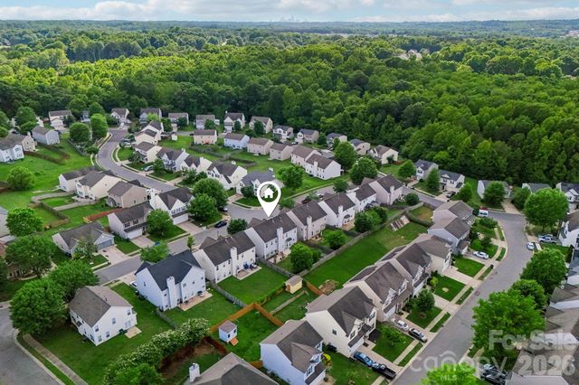 9621 Rothman Lane, Charlotte, NC 28215