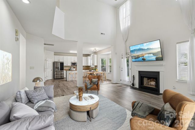 9621 Rothman Lane, Charlotte, NC 28215
