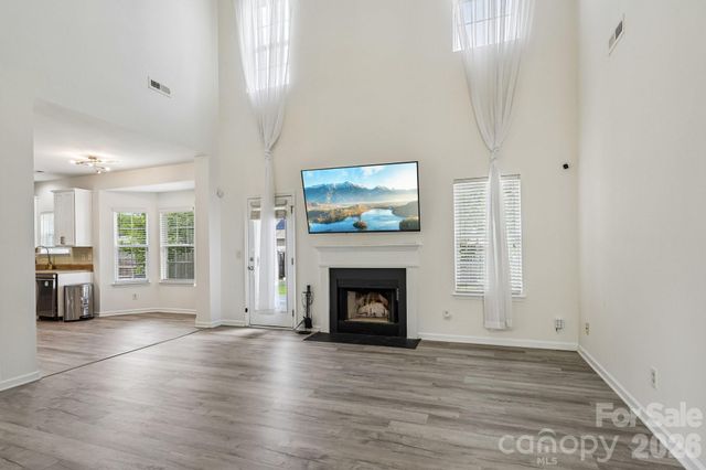 9621 Rothman Lane, Charlotte, NC 28215