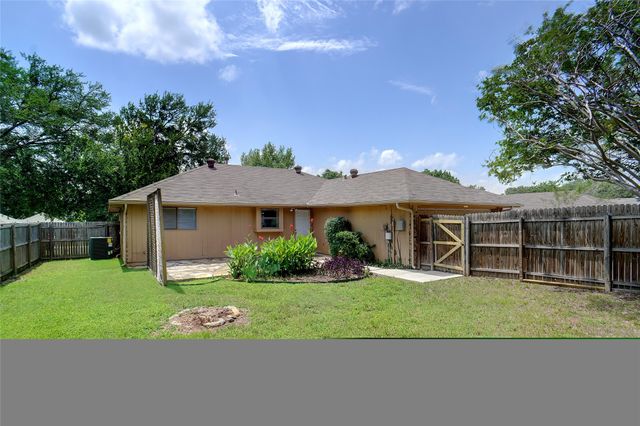 1909 Camellia Street, Denton, TX 76205