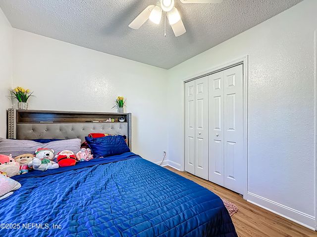 1981 EAST Road, Jacksonville, FL 32216