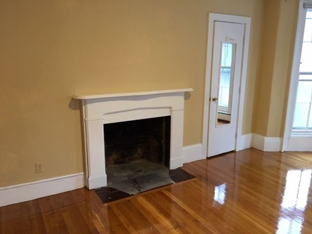 25 Ripley Terrace 0, Newton, MA 02459