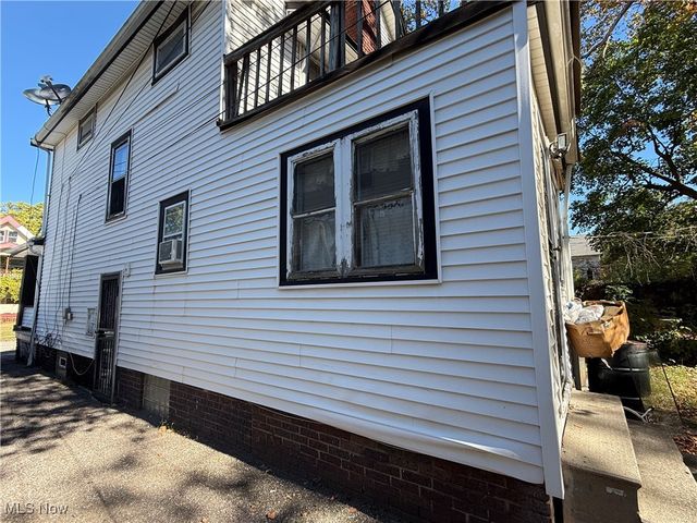 14004 Idarose Avenue, Cleveland, OH 44110