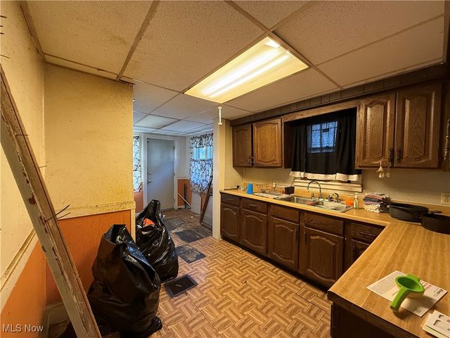 14004 Idarose Avenue, Cleveland, OH 44110