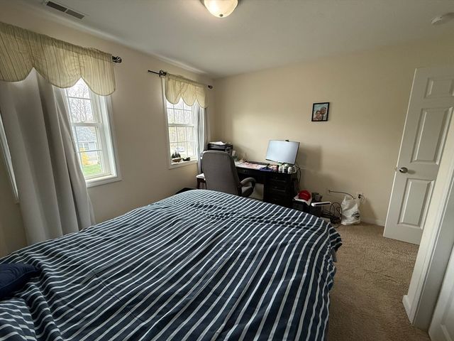 4 Waxen Way, Shirley, MA 01464