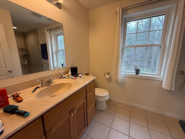 4 Waxen Way, Shirley, MA 01464