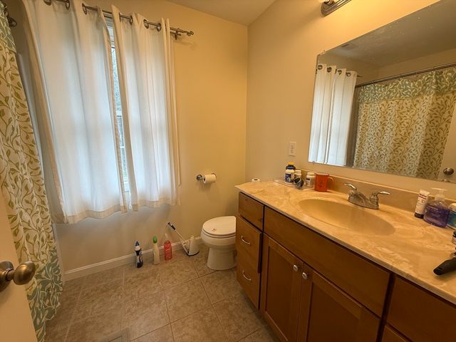 4 Waxen Way, Shirley, MA 01464