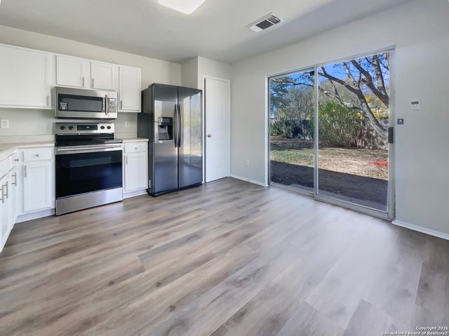 2903 Edison, San Antonio, TX 78245