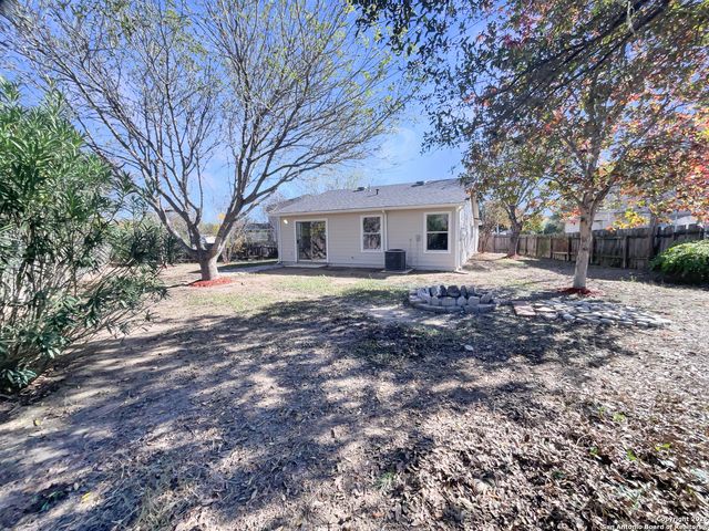 2903 Edison, San Antonio, TX 78245