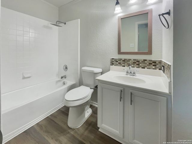 2903 Edison, San Antonio, TX 78245