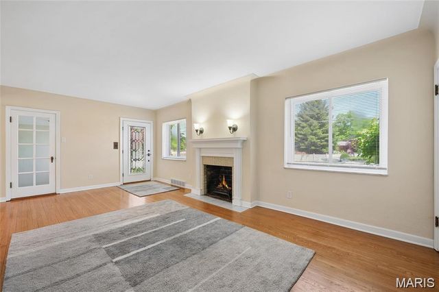 9743 Tesson Ferry Road, Affton, MO 63123
