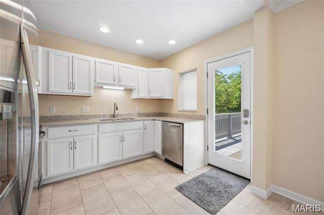 9743 Tesson Ferry Road, Affton, MO 63123