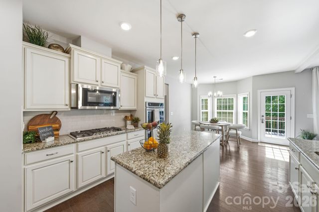 1612 Maize Court, Waxhaw, NC 28173