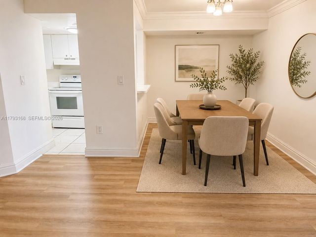 8305 SW 152nd Avenue A411, Miami, FL 33193