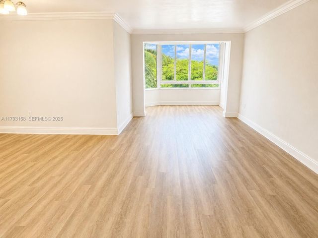 8305 SW 152nd Avenue A411, Miami, FL 33193