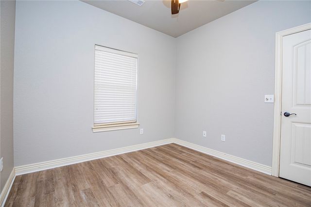 2715 W Vanike Drive, Fayetteville, AR 72704