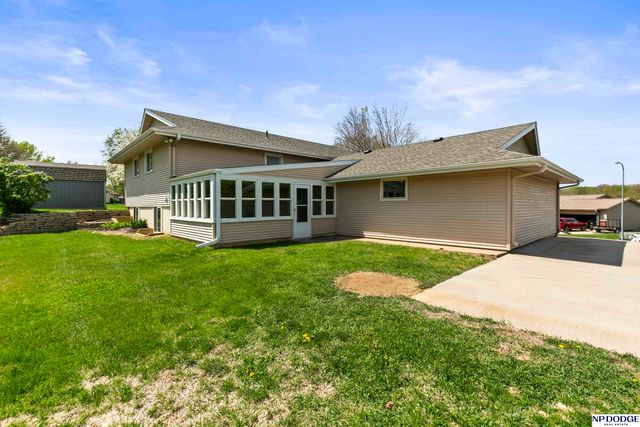 354 E Baronage Drive, Blair, NE 68008