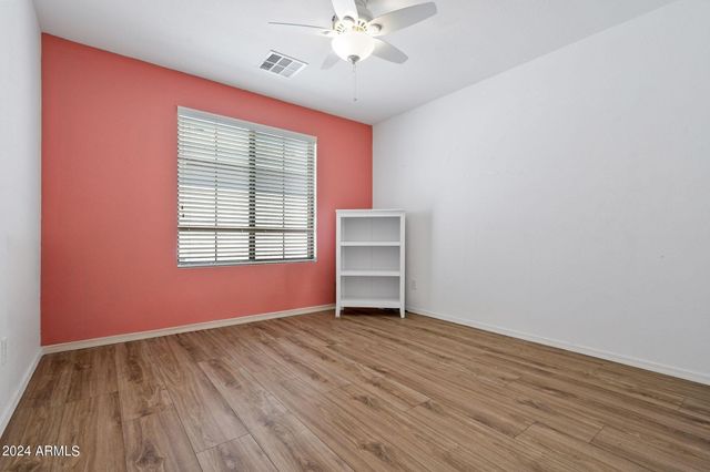 3771 E Kristal Way, Phoenix, AZ 85050