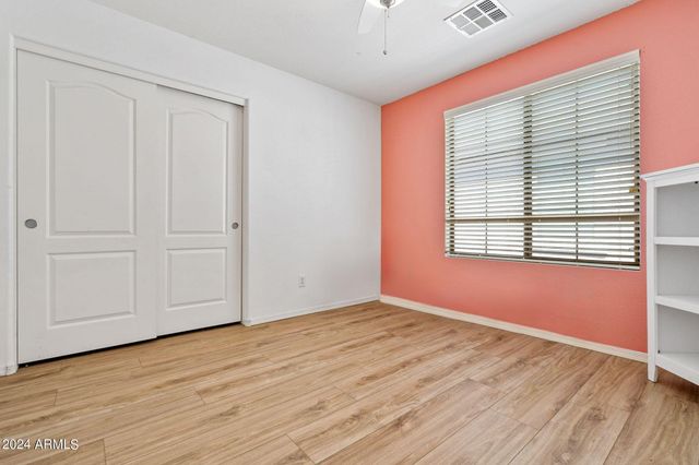 3771 E Kristal Way, Phoenix, AZ 85050