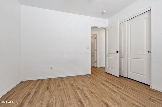3771 E Kristal Way, Phoenix, AZ 85050