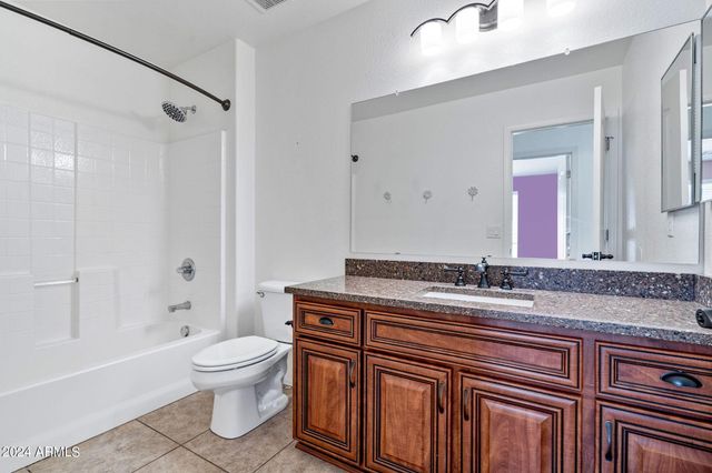 3771 E Kristal Way, Phoenix, AZ 85050