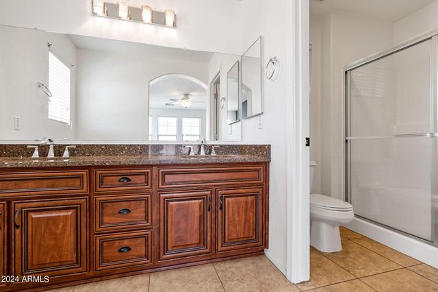 3771 E Kristal Way, Phoenix, AZ 85050