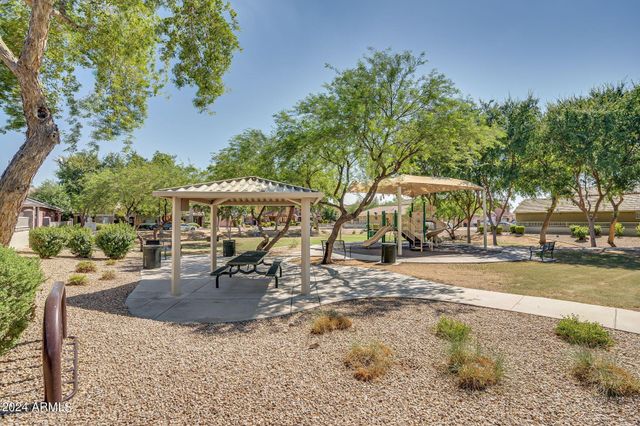 3771 E Kristal Way, Phoenix, AZ 85050