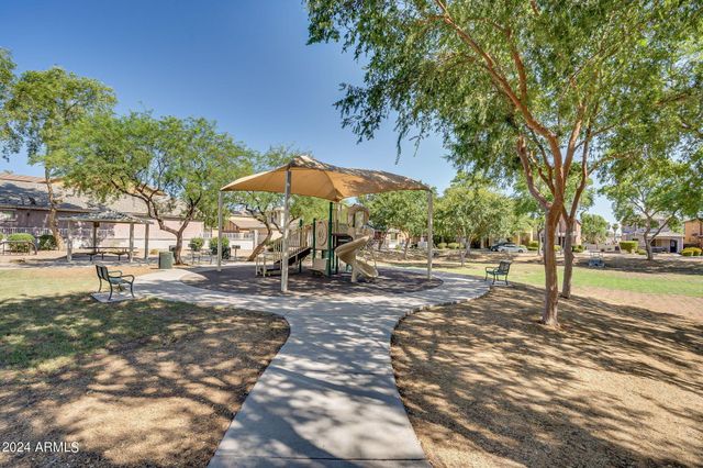 3771 E Kristal Way, Phoenix, AZ 85050
