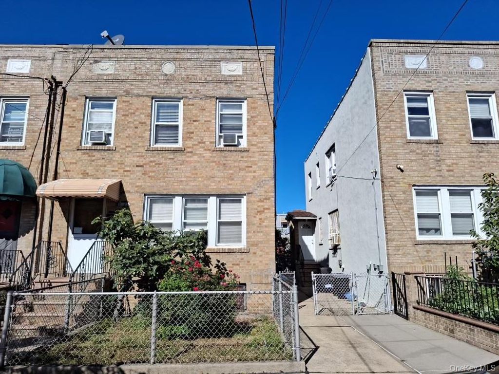 21-23 29 Avenue, Astoria, NY 11102 — photo 2