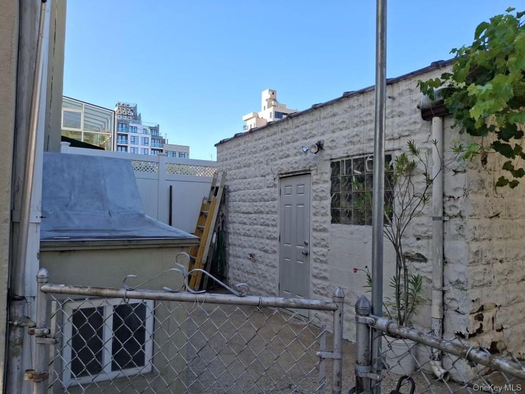21-23 29 Avenue, Astoria, NY 11102 — photo 5