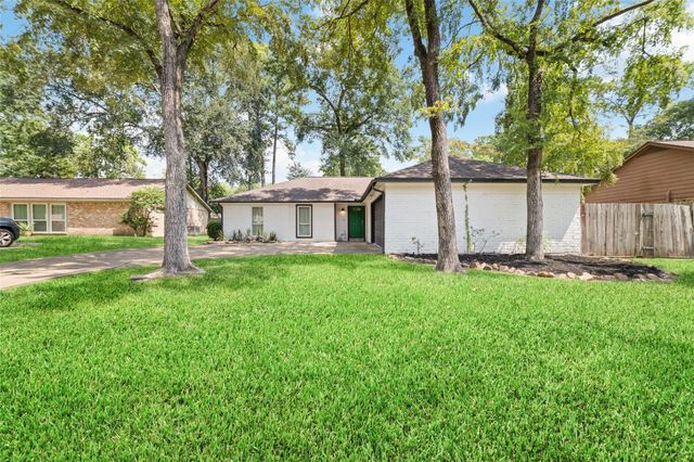 15118 Stillcreek Drive, Houston, TX 77070