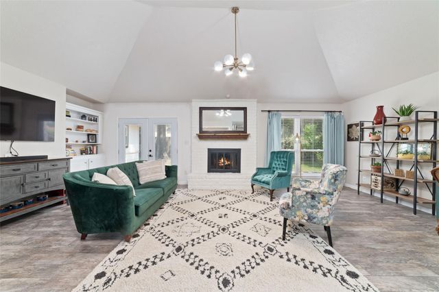 15118 Stillcreek Drive, Houston, TX 77070