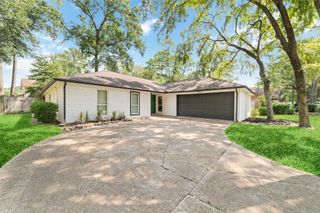 15118 Stillcreek Drive, Houston, TX 77070