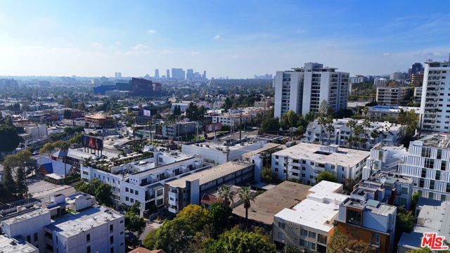 1115 Hacienda Place, West Hollywood, CA 90069